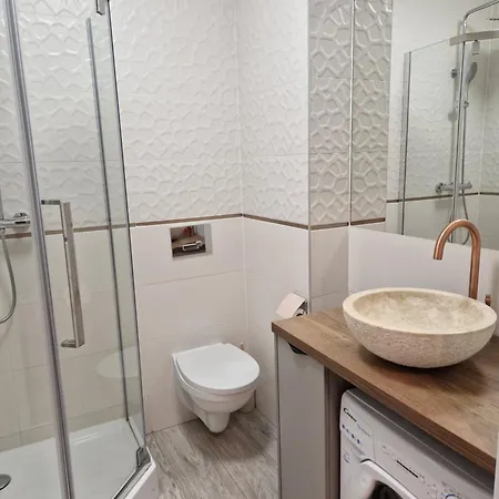 Polonia Apartment